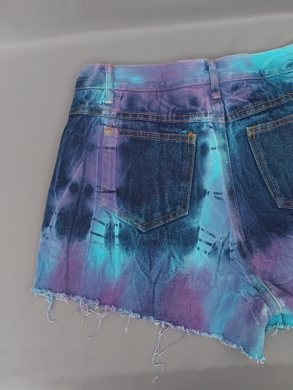 Vintage Danger Denim Shorts Size 13-14 Blue & Purple Tie Dye Jean Cutoffs - Picture 9 of 13
